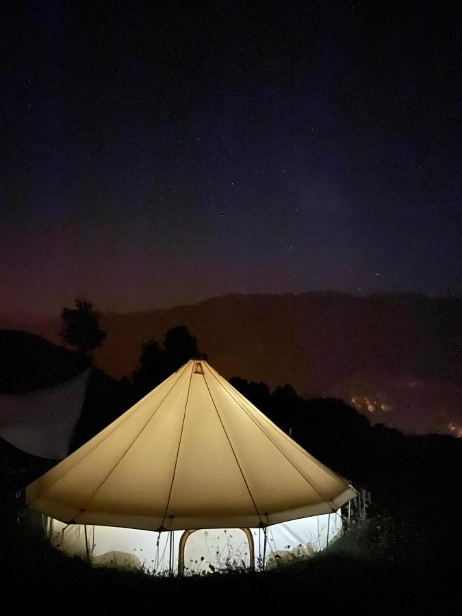 Lodg'Ing Secret Camp Ariege Lordat Exterior photo