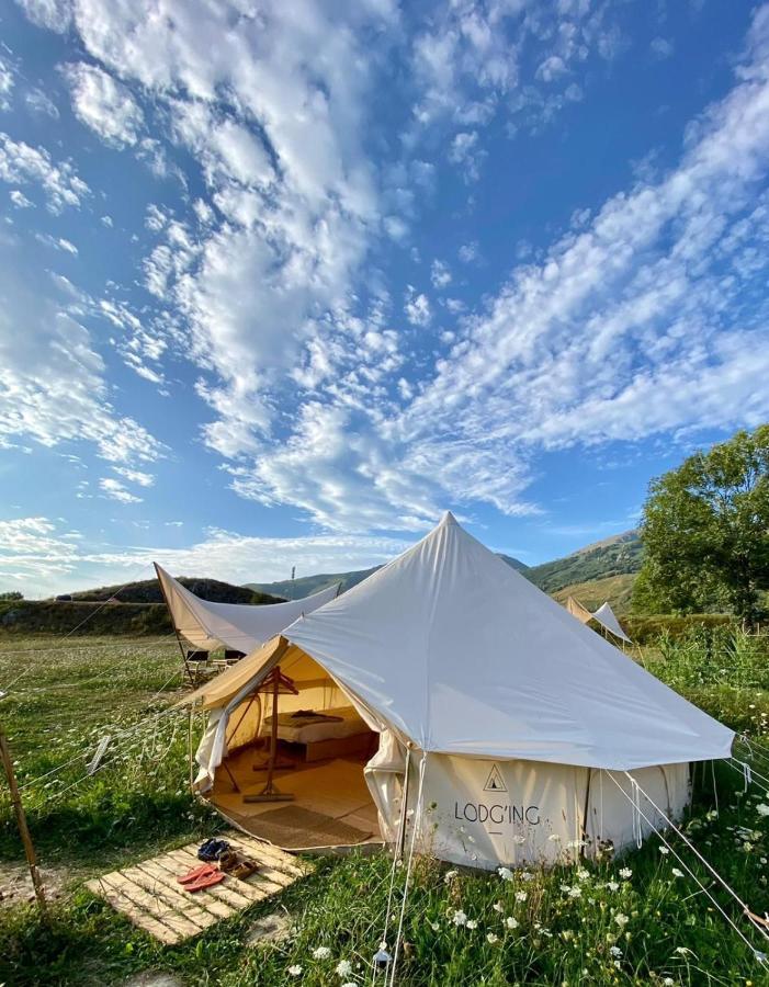 Lodg'Ing Secret Camp Ariege Lordat Exterior photo